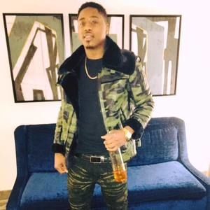 Meet your Posher, Donte